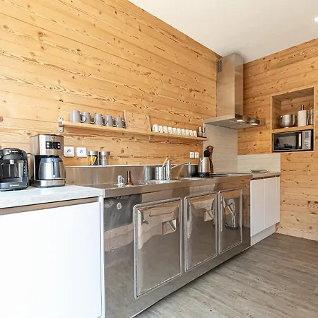Cote-bourget, 2 Apparts, 10 Pers Le Bourget Et 4 Pers L'orgere, Proche La Norma Aussois Apartment *